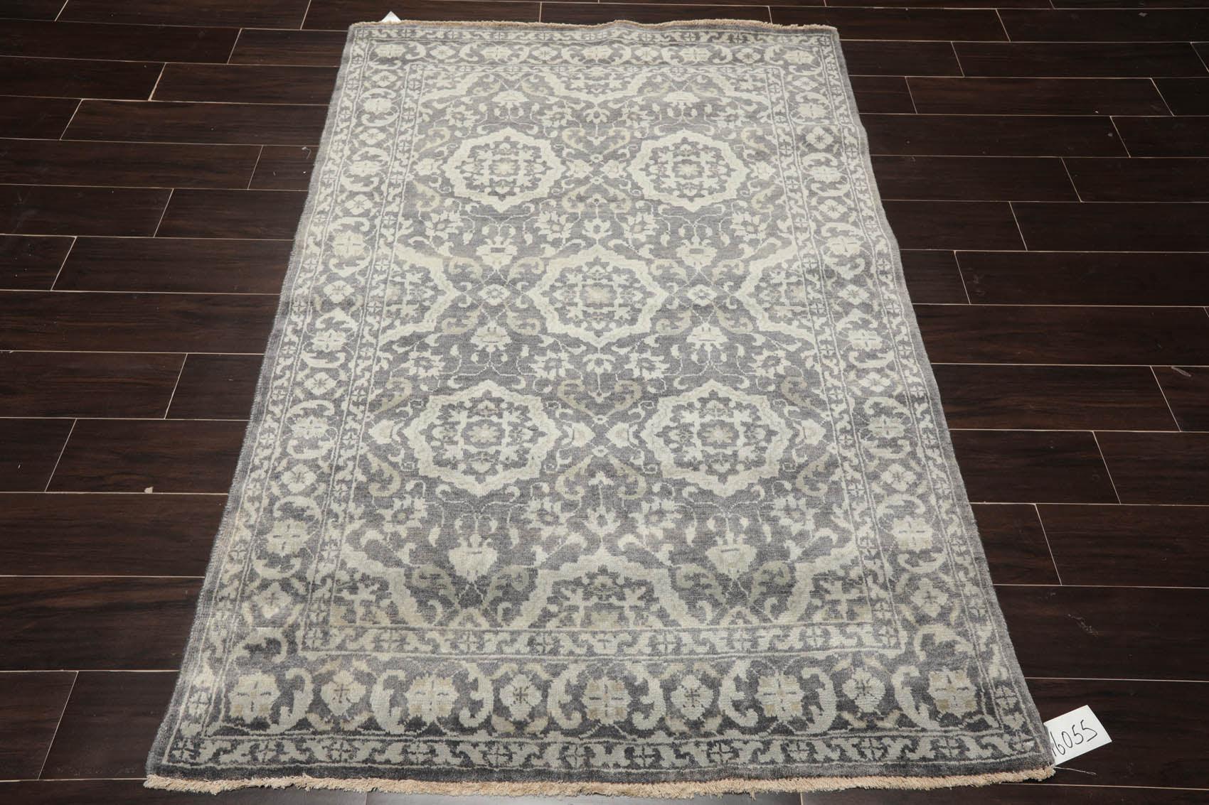 4'x5'10" Hand Knotted 100% Wool Transitional Oriental Area Rug Tone on Tone Gray